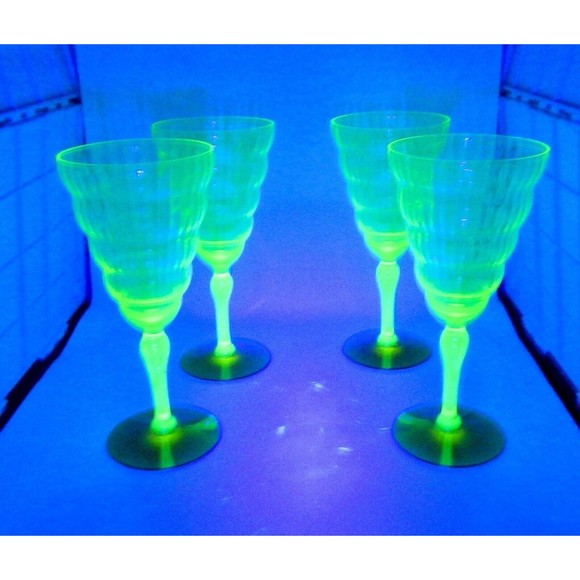 Utility Glass Works Cambodia Ware Vaseline Amber Foot Wine Water Goblet Pair 4 - Picture 2 of 15